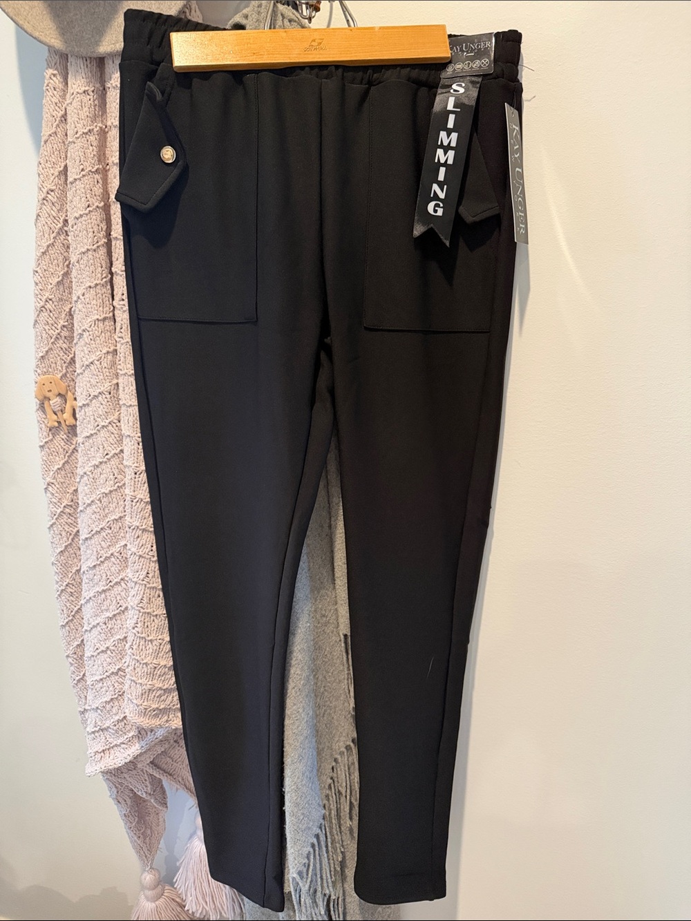 Black Slimming Pull-On Skinny Pants